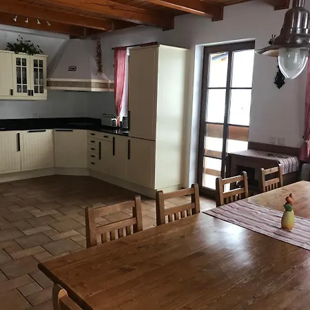 Pensión Polubny 922 Kořenov