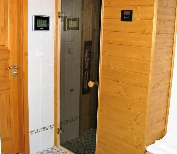 Polubny 922 Gæstehus 3*